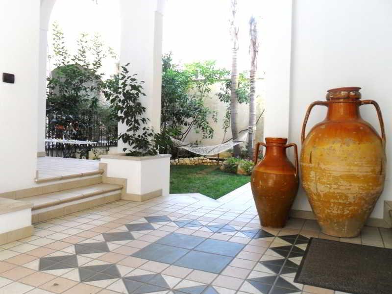 Federico II Bed & Breakfast Brindisi Exterior photo