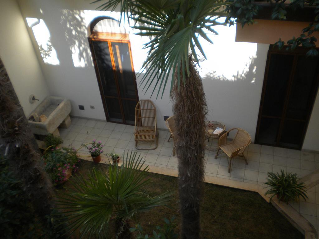 Federico II Bed & Breakfast Brindisi Exterior photo